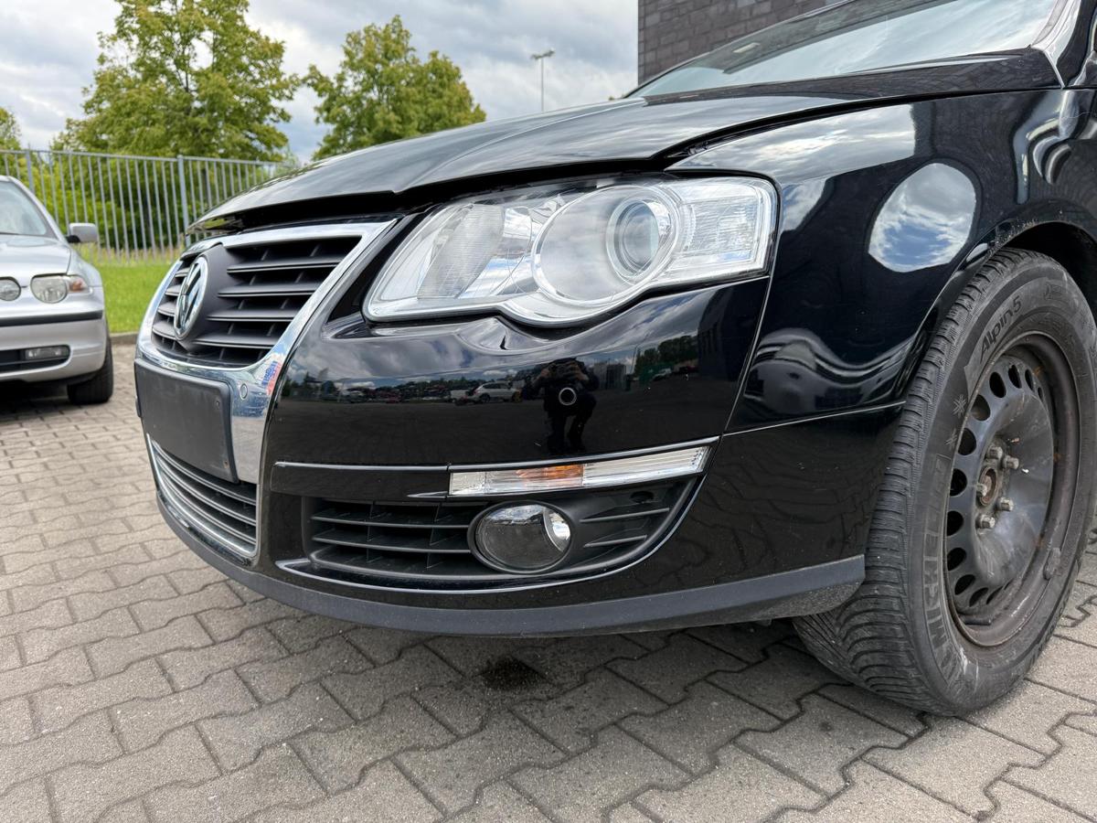 VW Passat 3C B6 original Stoßstange Stoßfänger vorn L041 Brillantschwarz BJ05
